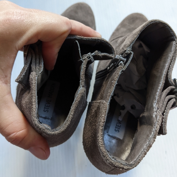 STEVE MADDEN P-Dax taupe suede platform heeled ankle booties - Picture 13 of 16